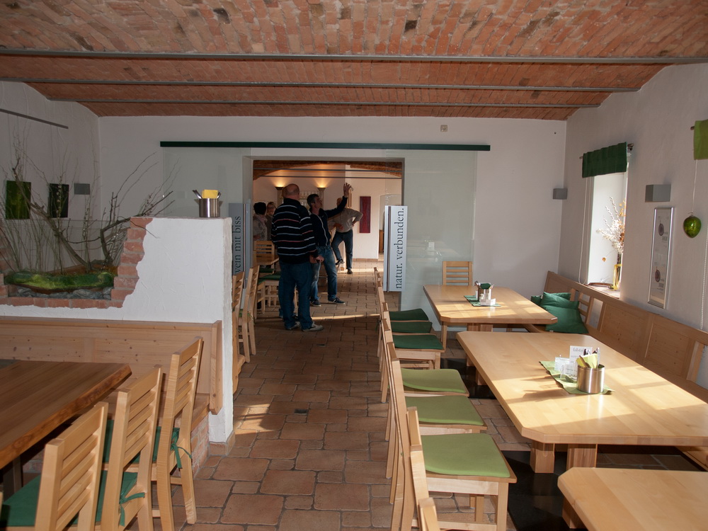 Weingut Winkler, Heurigenlokal